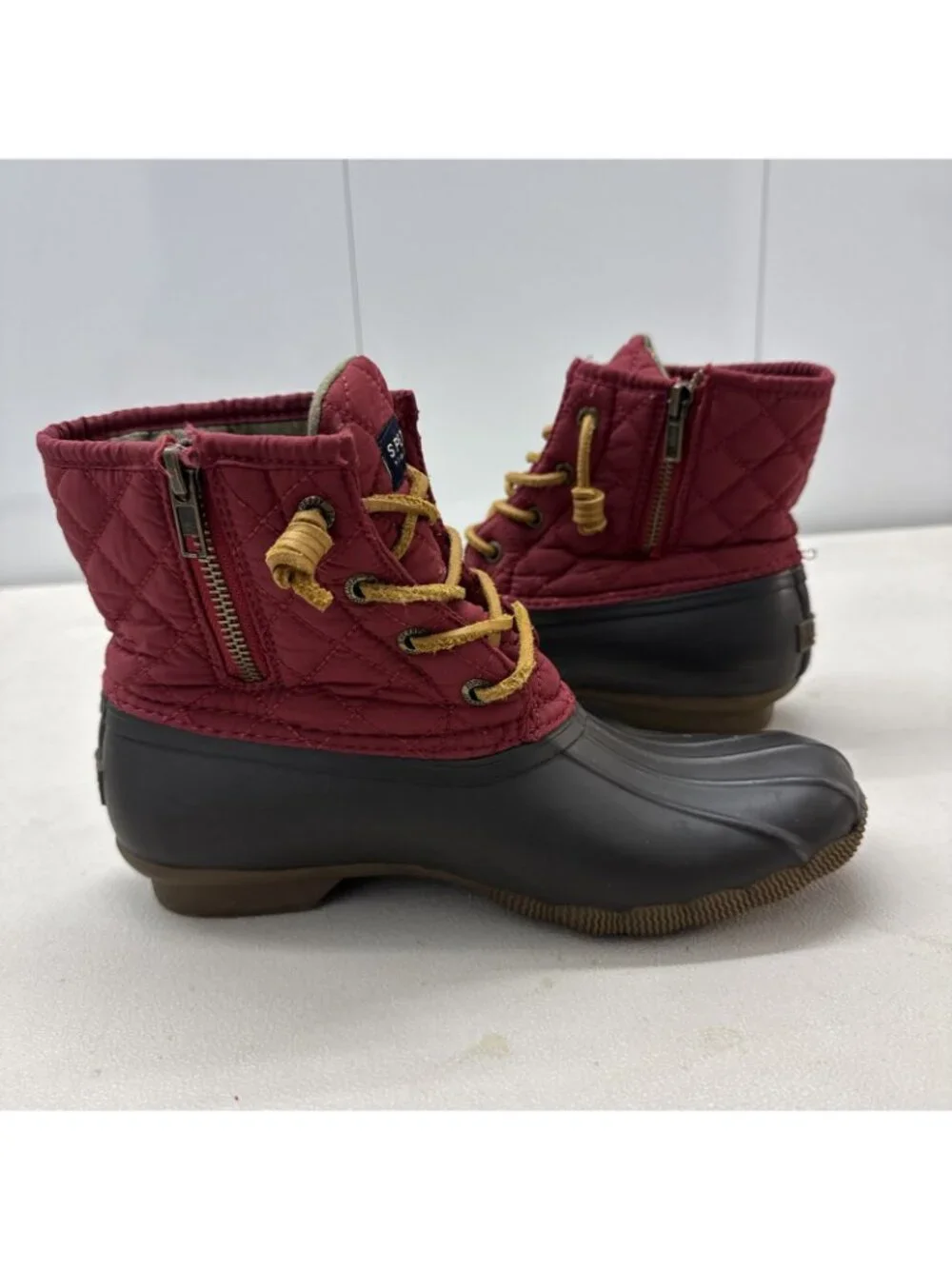 Sperry Top Sider Boots Womens‎ 7 Saltwater Duck Quilted Red Ankle Top STS93028